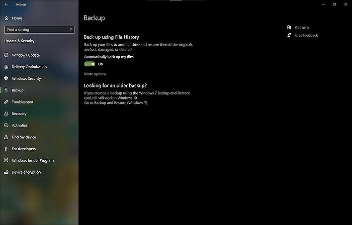 使用檔案歷程記錄備份